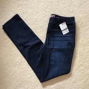 NEW! GAP Girls Jeans with Elastic Waistband